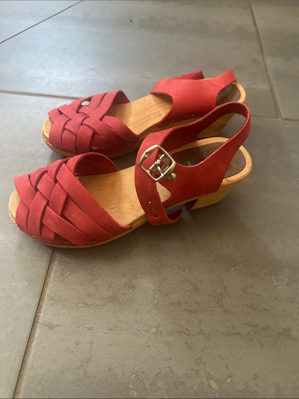 MIA wooden clogs